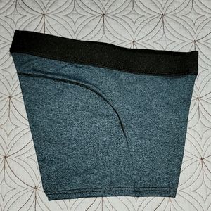 NWT Motionwear Athletic shorts, blue/black, size Small Adult